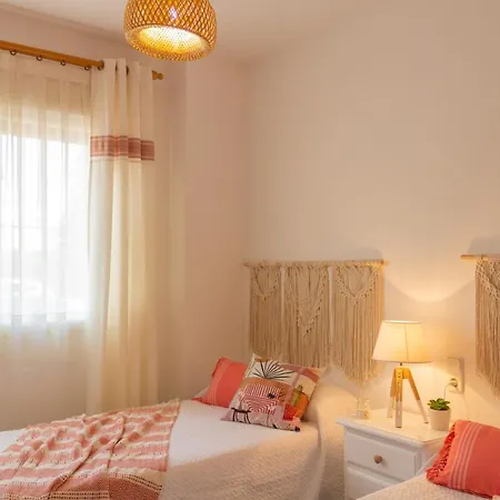 Puerto De Esmeralda Апартаменты Хавеа